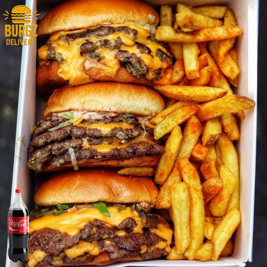 COMBO Trio Smash - 3X Classic Smash Burguer + 500g Fritas + Coca-Cola 2L